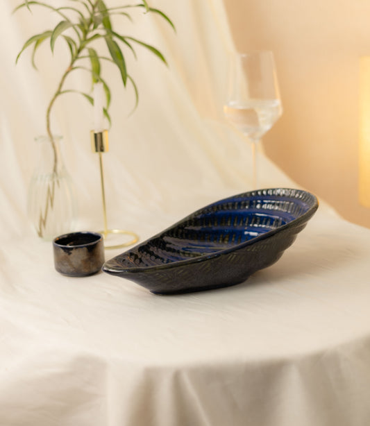 Studio Pottery Midnight Sea Shell Serving Platter with Dip - Errai Homes