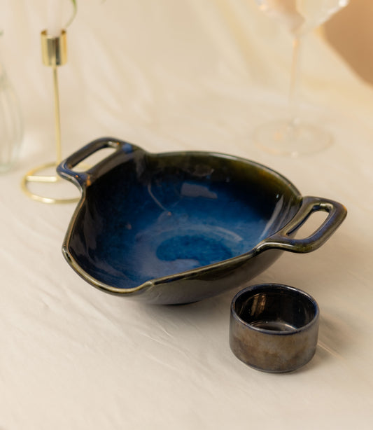 Handcrafted Stonefire Serving Bowl With Dip
