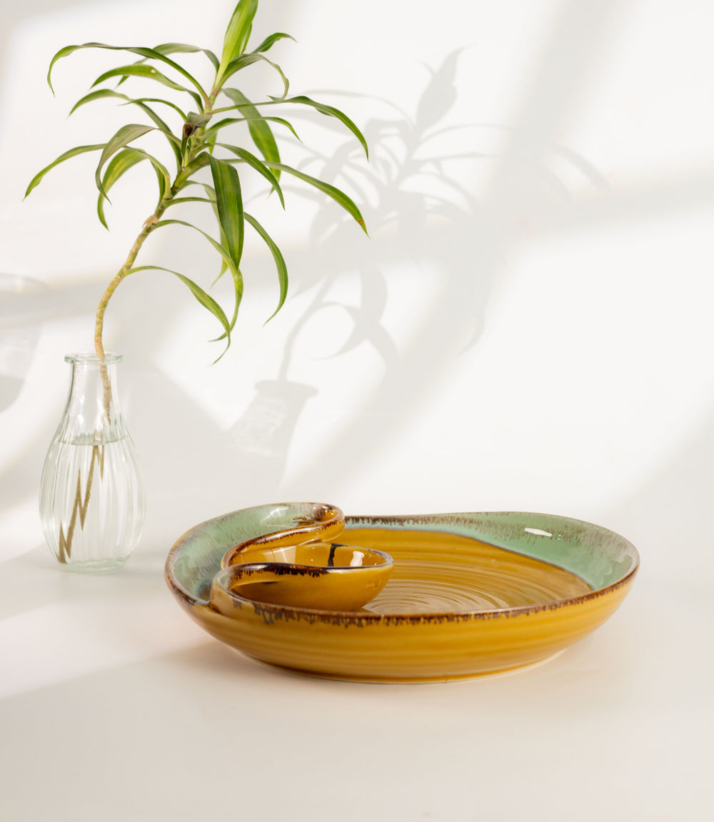 Aaraya Studio Pottery Chip & Dip Tray - Golden - Errai Homes